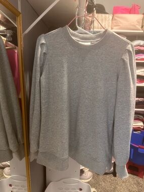 Belle by Kim Gravel Light Gray Crewneck Sweatshirt